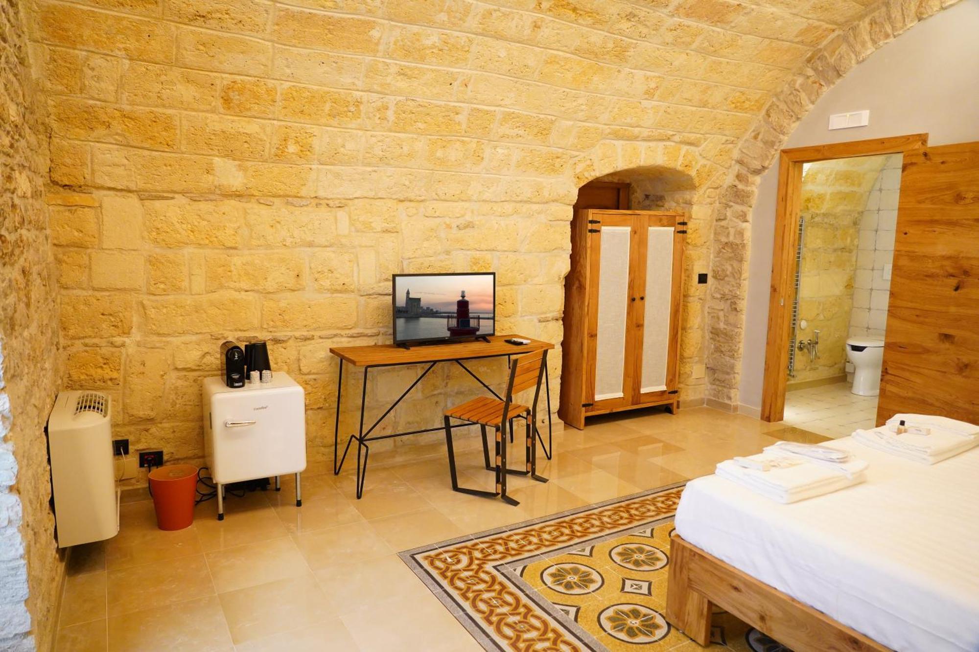 Terra Di Trani Hotel Екстериор снимка