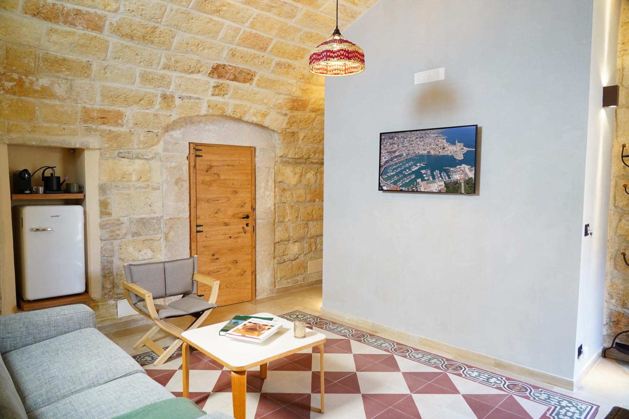 Terra Di Trani Hotel Екстериор снимка